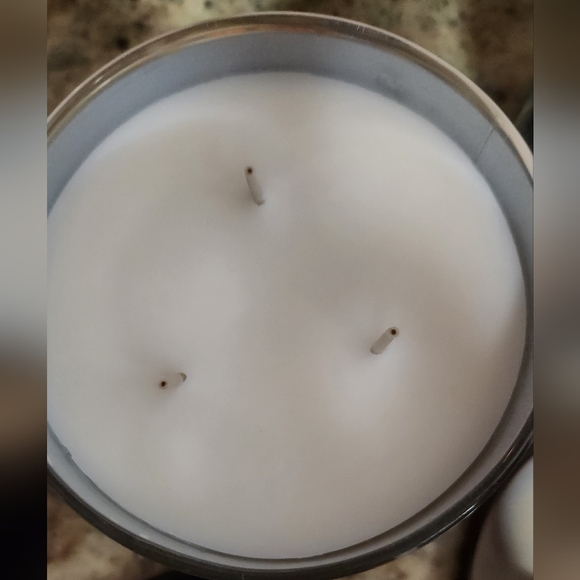 Bath & Body Works STRANGER THINGS Chapter 2 Candle Set - Picture 9 of 10